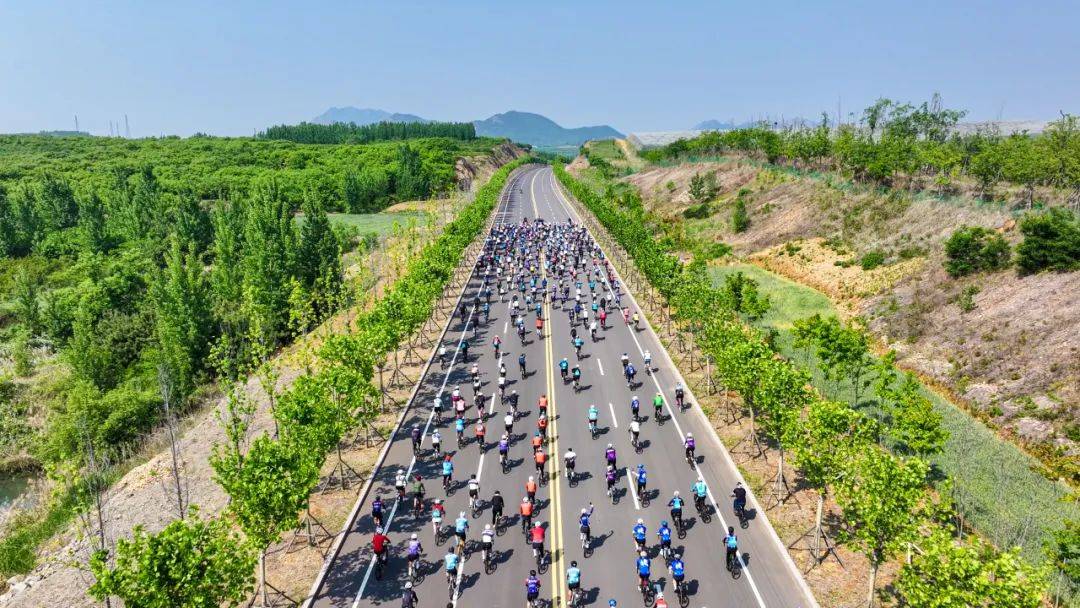 包含环境友好型自行车挑战赛，绿色运动风潮的词条