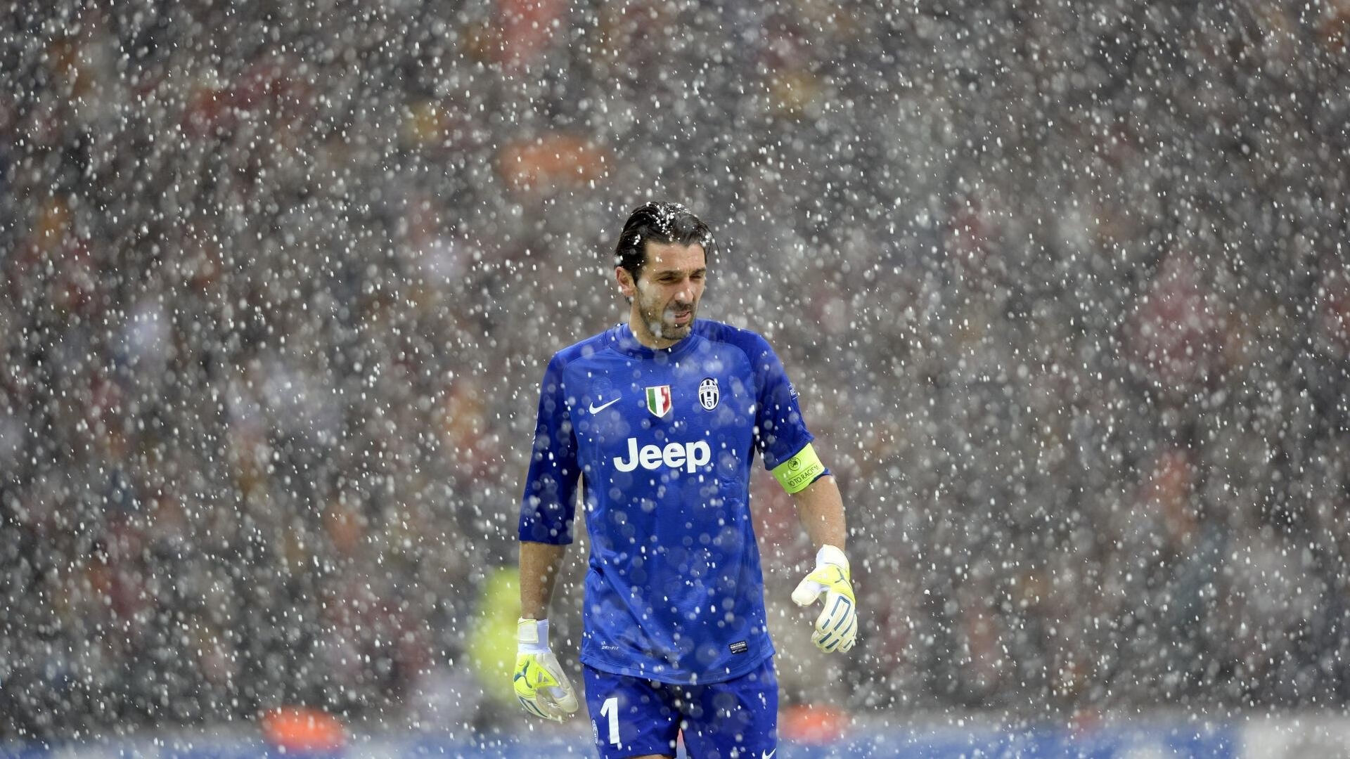 意甲中场核心转会谈判进展,意甲中场核心转会谈判进展最新